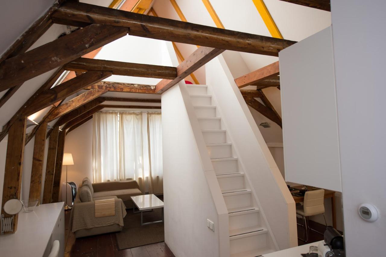 Rembrandtplein Bed & Breakfast Амстердам Екстериор снимка