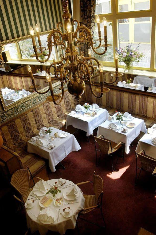 Rembrandtplein Bed & Breakfast Амстердам Екстериор снимка